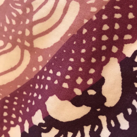 Meet your Posher, Jennifer - Picture 1 of 1